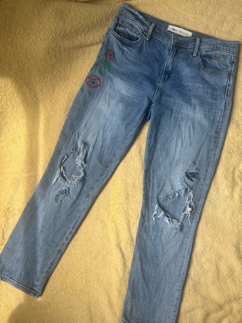 Gap 1969 “Beat Girlfriend” Flower Jeans